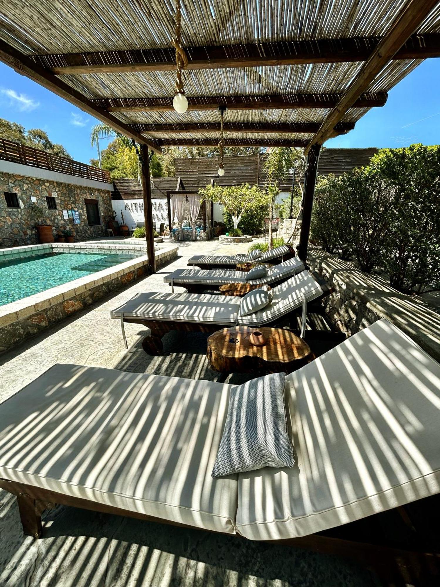 Aithonas Country house